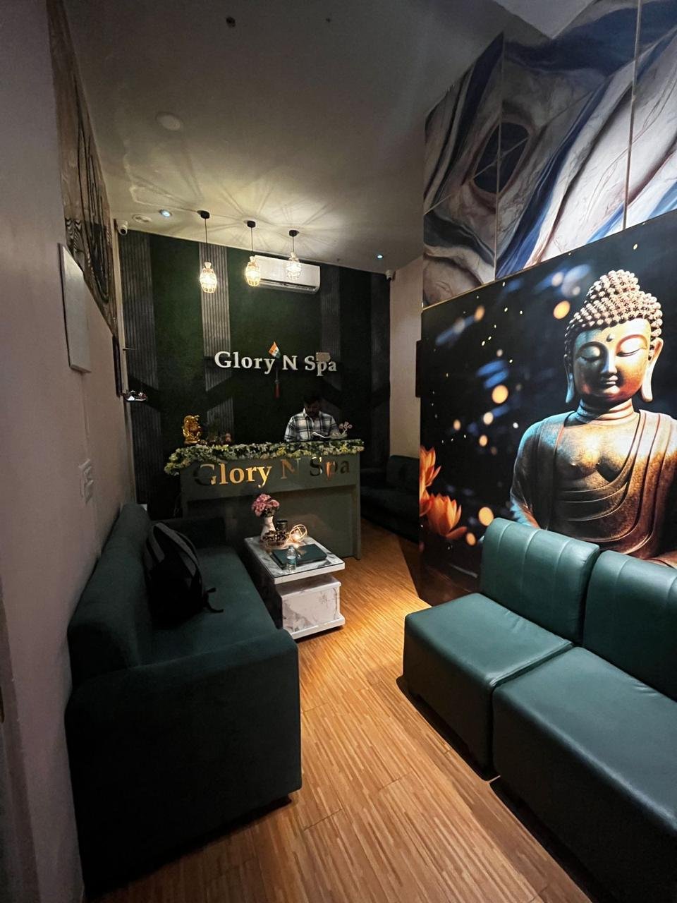 Glory N Spa reception and lounge area
